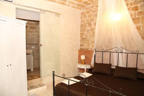 Bari Italy hotel mega discount code booking.com