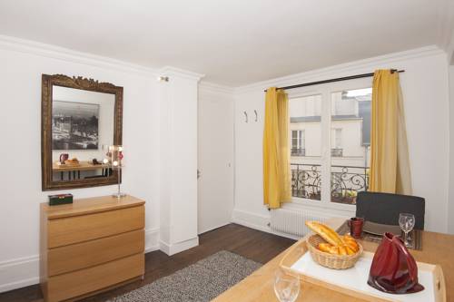 Paris France hotel mega discount code booking.com