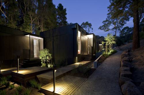 Hepburn Springs Australia hotel mega discount code booking.com