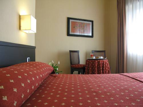 Rome Italy hotel mega discount code booking.com