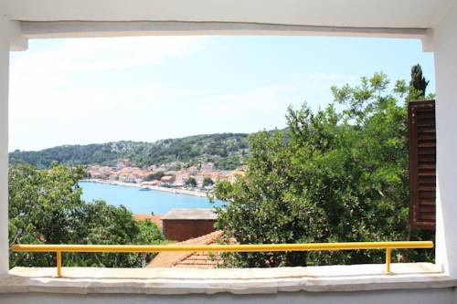 Tisno Croatia hotel mega discount code booking.com