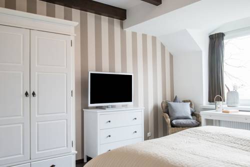 Glücksburg Germany hotel mega discount code booking.com
