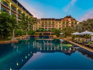 Siem Reap Cambodia hotel mega discount code agoda.com