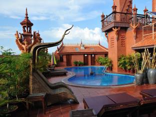 Siem Reap Cambodia hotel mega discount code agoda.com