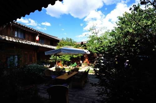 Lijiang China hotel mega discount code booking.com