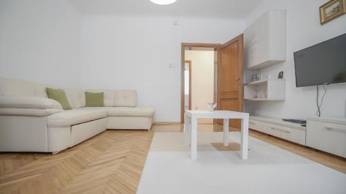 Brasov Romania hotel mega discount code agoda.com