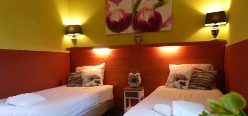 Putten Netherlands hotel mega discount code booking.com