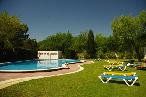 Roses Spain hotel mega discount code booking.com