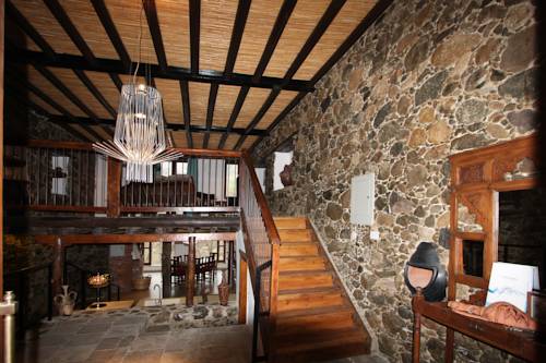 Kakopetria Cyprus hotel mega discount code booking.com