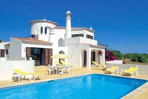 Carvoeiro Portugal hotel mega discount code booking.com