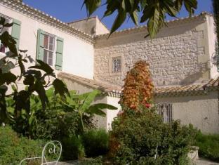 Arles France hotel mega discount code agoda.com