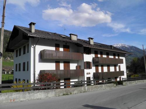 Pinzolo Italy hotel mega discount code booking.com