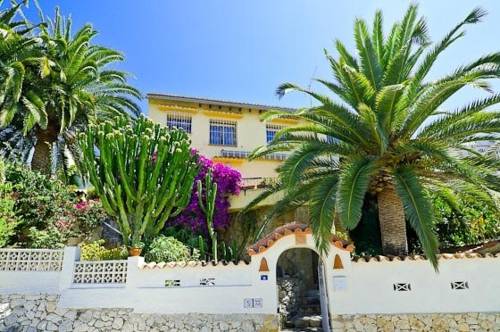 Alicante Spain hotel mega discount code booking.com