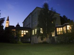 Graz Austria hotel mega discount code agoda.com