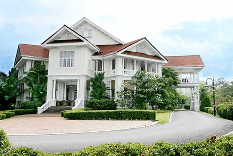 Kuala Lumpur Malaysia hotel mega discount code agoda.com