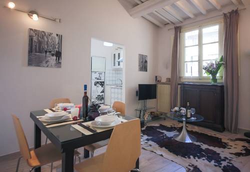 Firenze Italy hotel mega discount code booking.com