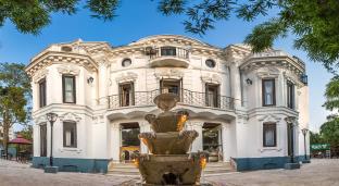 Kathmandu Nepal hotel mega discount code agoda.com