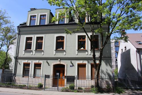Kraków Poland hotel mega discount code booking.com